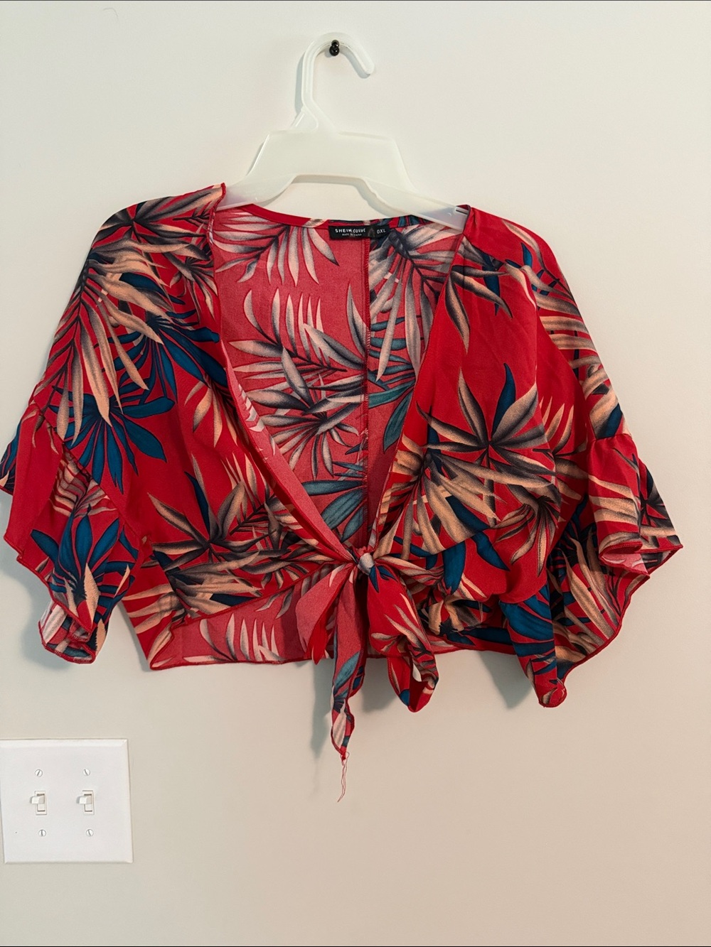 Red Tropical Tie-Front Crop Blouse